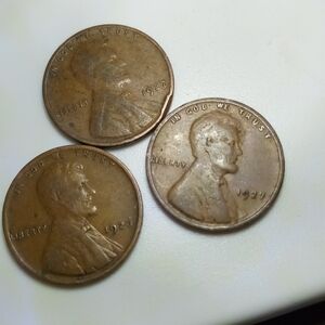 Vintage 1926 and 1927 Lincoln Pennies